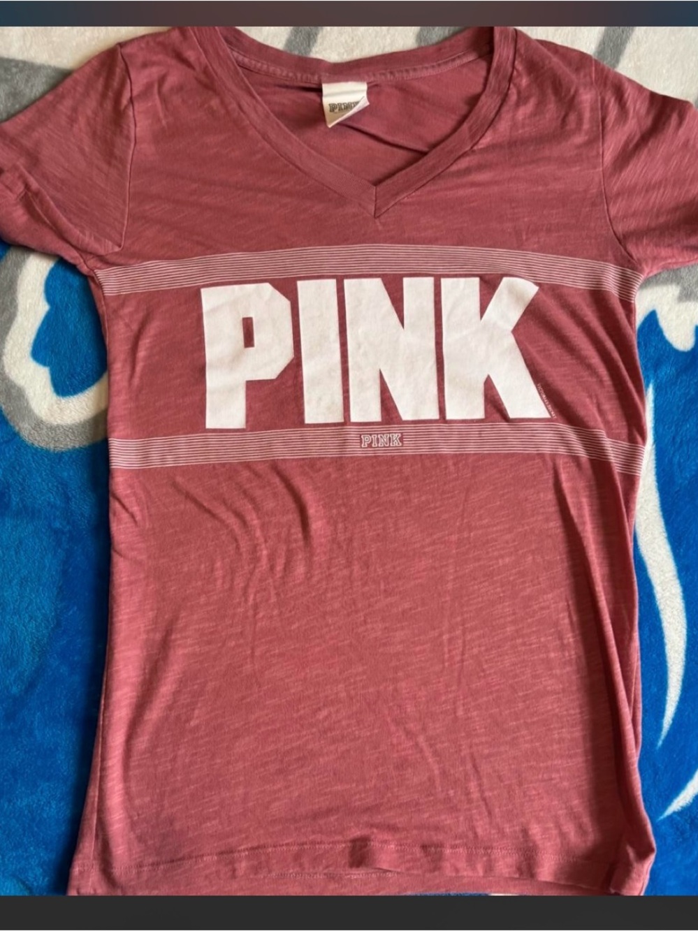 PINK Victoria's Secret Dusty Rose V-Neck Tee with White Logo